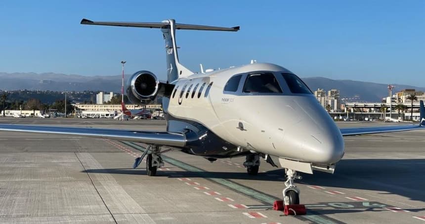 D-CRUX-exterior