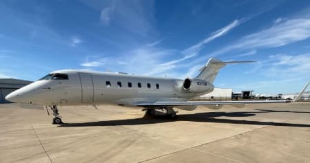 N371DB-exterior